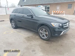 2022 Mercedes-Benz GLC 300 z VIN W1N0G8EB0NV367990, wystawiony jako IAAI lot #42049871 z przebiegiem 30 872 mil mil oraz . Historia ofert i sprzedaży dostępna na DreamBid. Obrazek 1.