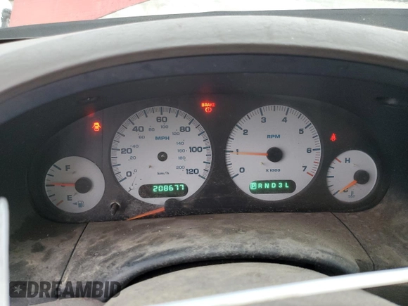 2003 Dodge Caravan SE with VIN 1D4GP24393B294620, listed as a Copart auction lot 57394185 with 208,677 mi miles and Salvage title. Bid and sale history available at DreamBid. Image 9.
