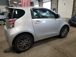 2012 Scion iQ с VIN JTNJJXB05CJ011304, выставлен на аукционе Copart как лот 62499595 с пробегом 108 924 миль миль и Списание • Salvage title. История ставок и продаж доступна на DreamBid. Изображение 3.