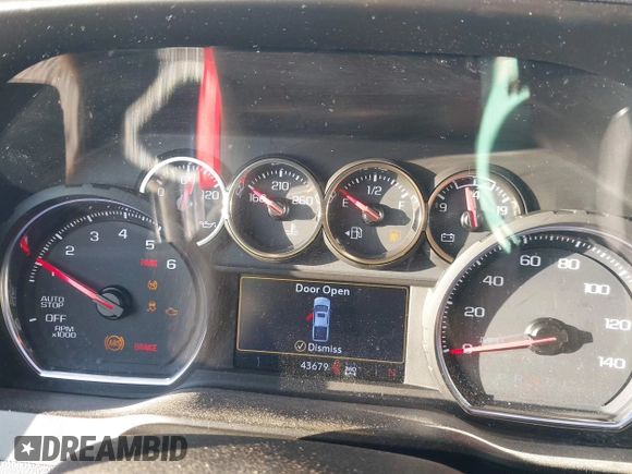 2020 Chevrolet Silverado 1500 LT z VIN 3GCUYDED2LG199937, wystawiony jako IAAI lot #41755254 z przebiegiem 43 679 mil mil oraz . Historia ofert i sprzedaży dostępna na DreamBid. Obrazek 7.