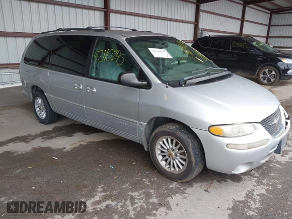 2000 Chrysler Town & Country LXi with VIN 1C4GP54LXYB610435, listed as a IAAI auction lot 42110245 with 201,201 mi miles. Bid and sale history available at carsss.com. Image 1.