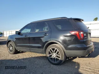 2016 Ford Explorer Sport z VIN 1FM5K8GT2GGB79332, wystawiony jako Copart lot #51930155 z przebiegiem 132 673 mil mil oraz Szkoda całkowita • Salvage title. Historia ofert i sprzedaży dostępna na DreamBid. Obrazek 2.