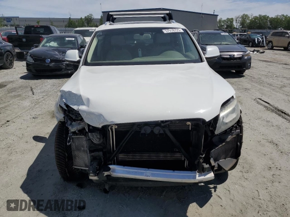 2014 Audi Q7 Premium Plus with VIN WA1LMAFE6ED012514, listed as a Copart auction lot 57918725 with 135,645 mi miles and Salvage title. Bid and sale history available at DreamBid. Image 5.