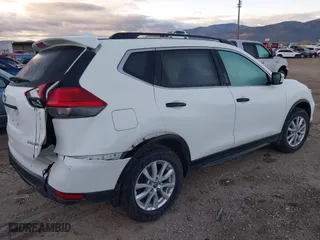 2017 Nissan Rogue SL with VIN 5N1AT2MV5HC758855, listed as a IAAI auction lot 40600596 with 101,071 mi miles. Bid and sale history available at carsss.com. Image 4.