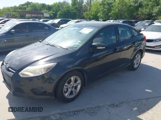 2013 Ford Focus SE with VIN 1FADP3F28DL302475, listed as a IAAI auction lot 42046024 with 110,446 mi miles. Bid and sale history available at carsss.com. Image 2.