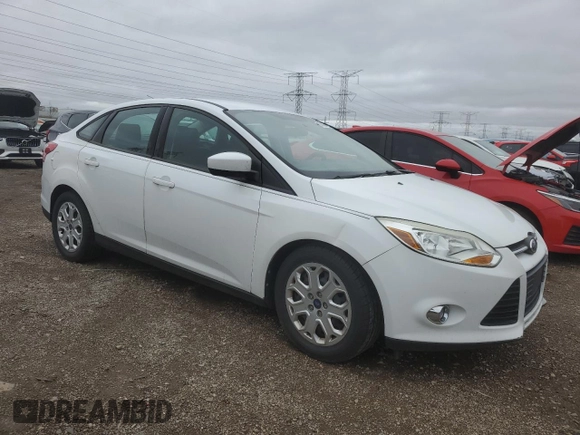 2012 Ford Focus SE z VIN 1FAHP3F28CL399774, wystawiony jako Copart lot #53830855 z przebiegiem 175 442 mil mil oraz Czysty tytuł • Clean title. Historia ofert i sprzedaży dostępna na DreamBid. Obrazek 4.
