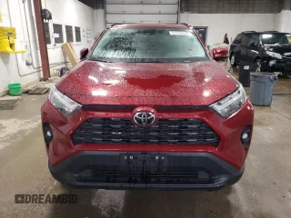 2024 Toyota RAV4 XLE Premium z VIN 2T3A1RFV0RW456338, wystawiony jako Copart lot #50769835 z przebiegiem 37 173 mil mil oraz Nie do naprawy • Non repairable. Historia ofert i sprzedaży dostępna na DreamBid. Obrazek 5.