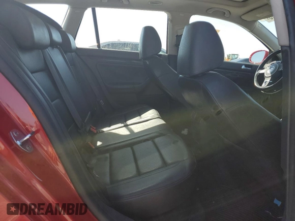 2010 Volkswagen Jetta SE with VIN 3VWTZ7AJ5AM692531, listed as a Copart auction lot 53857435 with 127,790 mi miles and Salvage title. Bid and sale history available at DreamBid. Image 10.