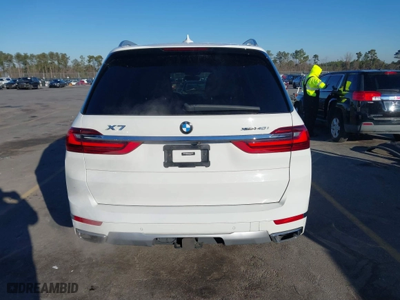 2020 BMW X7 xDrive40i with VIN 5UXCW2C03L9C67539, listed as a IAAI auction lot 41261357 with 46,654 mi miles. Bid and sale history available at carsss.com. Image 16.