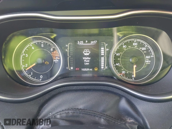2020 Jeep Cherokee Latitude Plus with VIN 1C4PJLLB8LD535701, listed as a IAAI auction lot 41160714 with 102,529 mi miles. Bid and sale history available at carsss.com. Image 7.