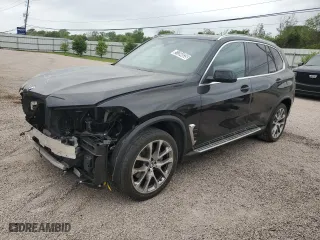 2024 BMW X5 sDrive40i with VIN 5UX13EU07R9V10470, listed as a Copart auction lot 51284835 with 24,922 mi miles and Clean Title. Bid and sale history available at carsss.com. Image 1.