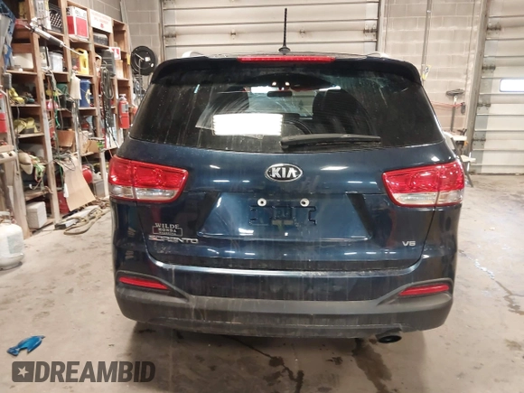 2018 Kia Sorento LX with VIN 5XYPG4A58JG389235, listed as a IAAI auction lot 41806553 with 134,594 mi miles and . Bid and sale history available at DreamBid. Image 16.