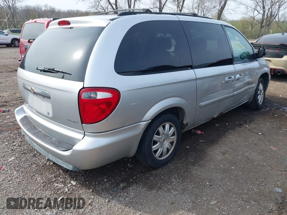 2006 Chrysler Town & Country Touring with VIN 2A4GP54L56R772868, listed as a IAAI auction lot 41935753 with 167,281 mi miles and . Bid and sale history available at DreamBid. Image 4.