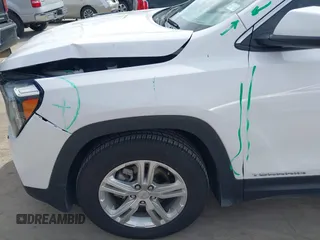 2022 GMC Terrain SLE z VIN 3GKALMEV7NL301774, wystawiony jako IAAI lot #42734720 z przebiegiem 48 012 mil mil oraz . Historia ofert i sprzedaży dostępna na DreamBid. Obrazek 19.