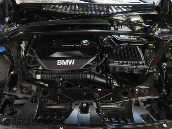2018 BMW X1 xDrive28i z VIN WBXHT3C35J5L33173, wystawiony jako Copart lot #60927155 z przebiegiem 33 352 mil mil oraz Szkoda całkowita • Salvage title. Historia ofert i sprzedaży dostępna na DreamBid. Obrazek 7.