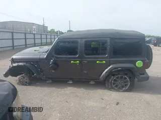 2021 Jeep Wrangler Unlimited Sport S z VIN 1C4HJXDN6MW549686, wystawiony jako IAAI lot #42249816 z przebiegiem 64 911 mil mil oraz . Historia ofert i sprzedaży dostępna na DreamBid. Obrazek 14.