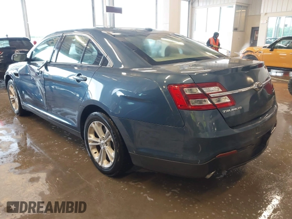 2018 Ford Taurus SE с VIN 1FAHP2D82JG111965, выставлен на аукционе IAAI как лот 42146440 с пробегом 158 090 миль миль и . История ставок и продаж доступна на DreamBid. Изображение 3.