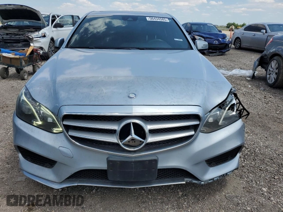 2015 Mercedes-Benz E 350 Sport with VIN WDDHF5KB1FB129106, listed as a Copart auction lot 56434585 with 119,204 mi miles and Clean Title. Bid and sale history available at DreamBid. Image 5.
