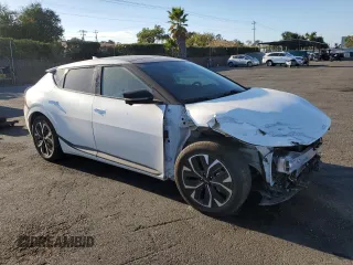 2022 Kia EV6 GT-Line with VIN KNDC44LA4N5067708, listed as a Copart auction lot 75246444 with 24,106 mi miles and Salvage Title. Bid and sale history available at carsss.com. Image 4.