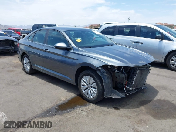 2019 Volkswagen Jetta S z VIN 3VWC57BU0KM223143, wystawiony jako IAAI lot #42605872 z przebiegiem 144 245 mil mil oraz . Historia ofert i sprzedaży dostępna na DreamBid. Obrazek 1.