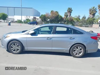 2017 Hyundai Sonata 2.4L with VIN 5NPE24AF4HH595640, listed as a IAAI auction lot 42189171 with 122,192 mi miles and . Bid and sale history available at DreamBid. Image 14.