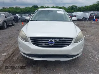 2015 Volvo XC60 T5 Drive-E Premier z VIN YV440MDB9F2622367, wystawiony jako IAAI lot #42356051 z przebiegiem 194 999 mil mil oraz . Historia ofert i sprzedaży dostępna na DreamBid. Obrazek 12.