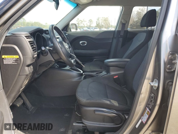 2018 Kia Soul + with VIN KNDJP3A51J7518297, listed as a Copart auction lot 45880225 with 105,630 mi miles and Salvage Title. Bid and sale history available at carsss.com. Image 7.