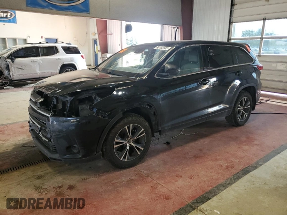 2018 Toyota Highlander LE with VIN 5TDBZRFH6JS898442, listed as a Copart auction lot 60132845 with 166,530 mi miles and Salvage title. Bid and sale history available at DreamBid. Image 1.