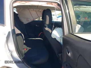 2018 Jeep Renegade Sport with VIN ZACCJBAB9JPH83336, listed as a IAAI auction lot 41555991 with 37,288 mi miles. Bid and sale history available at carsss.com. Image 8.