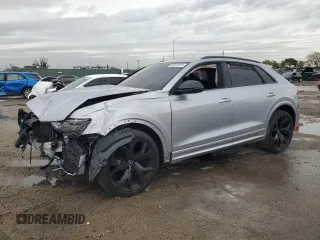 2021 Audi RS Q8 z VIN WU1ARBF13MD008178, wystawiony jako Copart lot #88022515 z przebiegiem 41 655 mil mil oraz Nie do naprawy. Historia ofert i sprzedaży dostępna na DreamBid. Obrazek 1.