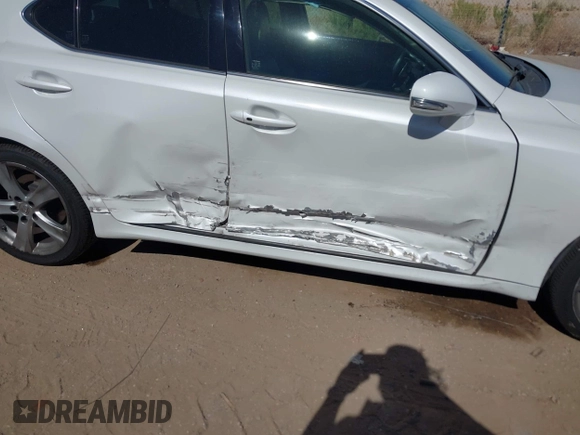 2011 Lexus IS 250 с VIN JTHBF5C24B5154684, выставлен на аукционе IAAI как лот 42214896 с пробегом Не указан миль и . История ставок и продаж доступна на DreamBid. Изображение 6.