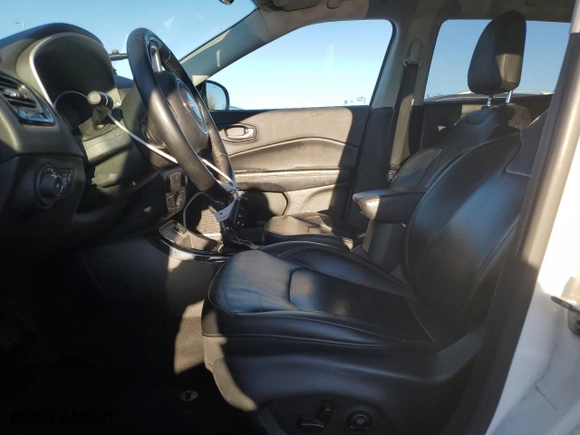 2019 Jeep Compass Limited with VIN 3C4NJCCB8KT670824, listed as a Copart auction lot 46341975 with 52,544 mi miles and Salvage Title. Bid and sale history available at carsss.com. Image 7.
