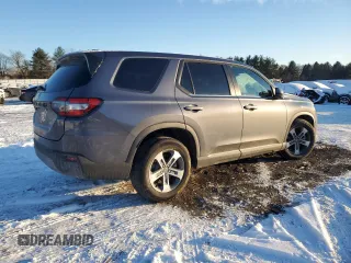 2025 Honda Pilot EX-L with VIN 5FNYG1H43SB026690, listed as a Copart auction lot 89387255 with 6,028 mi miles and Salvage Title. Bid and sale history available at carsss.com. Image 3.