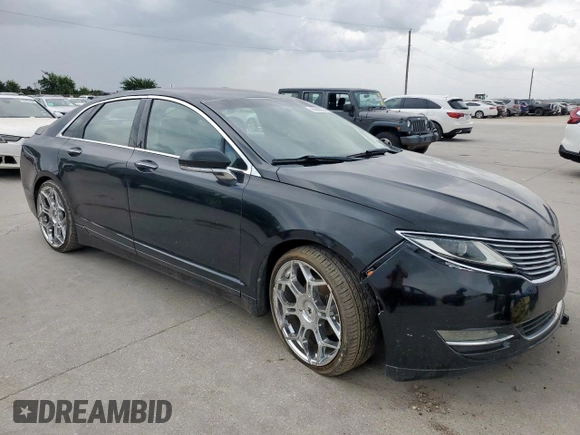 2014 Lincoln MKZ Hybrid with VIN 3LN6L2LU7ER833681, listed as a Copart auction lot 63560935 with 109,341 mi miles and Clean title. Bid and sale history available at DreamBid. Image 4.