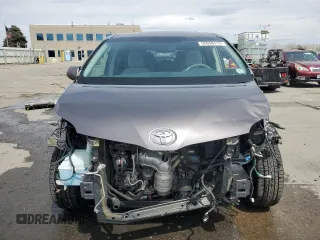 2012 Toyota Sienna LE with VIN 5TDJK3DC8CS047122, listed as a Copart auction lot 52036115 with 76,869 mi miles and Salvage Title. Bid and sale history available at carsss.com. Image 5.