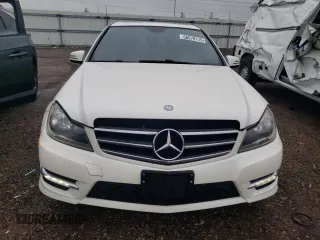 2014 Mercedes-Benz C 250 Sport z VIN WDDGF4HB2EG245896, wystawiony jako Copart lot #56678115 z przebiegiem 92 446 mil mil oraz Szkoda całkowita • Salvage title. Historia ofert i sprzedaży dostępna na DreamBid. Obrazek 5.