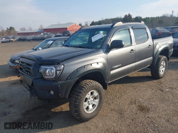 2014 Toyota Tacoma with VIN 3TMLU4EN3EM151545, listed as a IAAI auction lot 41821451 with 261,311 mi miles. Bid and sale history available at carsss.com. Image 19.