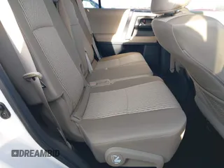 2023 Toyota 4Runner SR5 с VIN JTEMU5JR1P6139377, выставлен на аукционе IAAI как лот 41600169 с пробегом 34 513 миль миль и . История ставок и продаж доступна на DreamBid. Изображение 8.