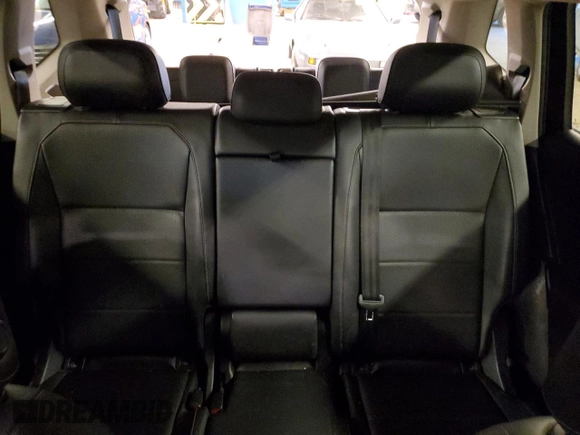 2018 Volkswagen Tiguan SEL with VIN 3VV3B7AX1JM087659, listed as a Copart auction lot 41902795 with 116,512 mi miles and Salvage Title. Bid and sale history available at DreamBid. Image 10.