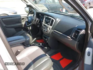 2004 Mazda Tribute ES with VIN 4F2CZ96194KM28781, listed as a IAAI auction lot 42066609 with 230,166 mi miles and . Bid and sale history available at carsss.com. Image 5.