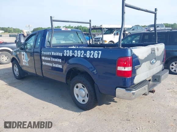 2008 Ford F-150 XL with VIN 1FTRF12W18KD24863, listed as a IAAI auction lot 42158875 with 180,388 mi miles. Bid and sale history available at carsss.com. Image 3.