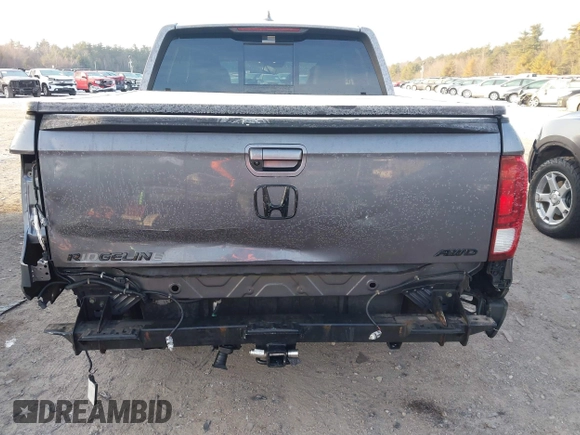 2020 Honda Ridgeline RTL-E with VIN 5FPYK3F70LB008292, listed as a IAAI auction lot 41357744 with 81,961 mi miles and . Bid and sale history available at DreamBid. Image 6.