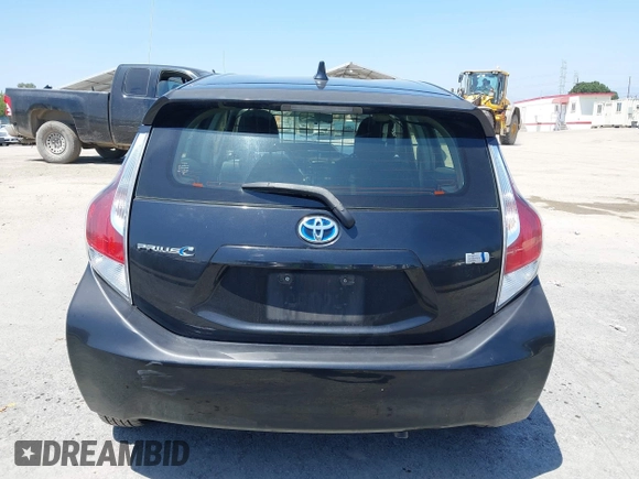 2016 Toyota Prius One with VIN JTDKDTB35G1121651, listed as a IAAI auction lot 42172748 with 72,500 mi miles and . Bid and sale history available at DreamBid. Image 16.