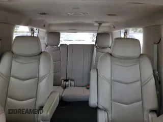 2020 Cadillac Escalade ESV Luxury z VIN 1GYS3HKJXLR122461, wystawiony jako Copart lot #50350175 z przebiegiem 172 411 mil mil oraz Czysty tytuł • Clean title. Historia ofert i sprzedaży dostępna na DreamBid. Obrazek 10.