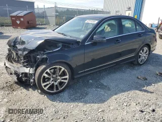 2013 Mercedes-Benz C 350 with VIN WDDGF8JB7DA839208, listed as a Copart auction lot 62514495 with 143,844 mi miles and Salvage title. Bid and sale history available at DreamBid. Image 1.