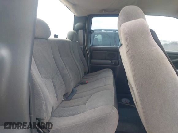 2005 Chevrolet Silverado 1500 with VIN 1GCEK19V65E152928, listed as a IAAI auction lot 41485115 with 165,560 mi miles. Bid and sale history available at carsss.com. Image 8.