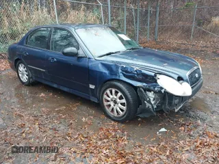 2004 Hyundai Sonata GLS with VIN KMHWF35H34A932598, listed as a IAAI auction lot 41067874 with 150,693 mi miles. Bid and sale history available at carsss.com. Image 1.