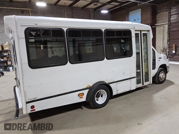 2010 Ford Econoline Commercial z VIN 1FDEE3FL7ADB02475, wystawiony jako Copart lot #77419564 z przebiegiem 72 987 mil mil oraz Tytuł czysty. Historia ofert i sprzedaży dostępna na DreamBid. Obrazek 3.