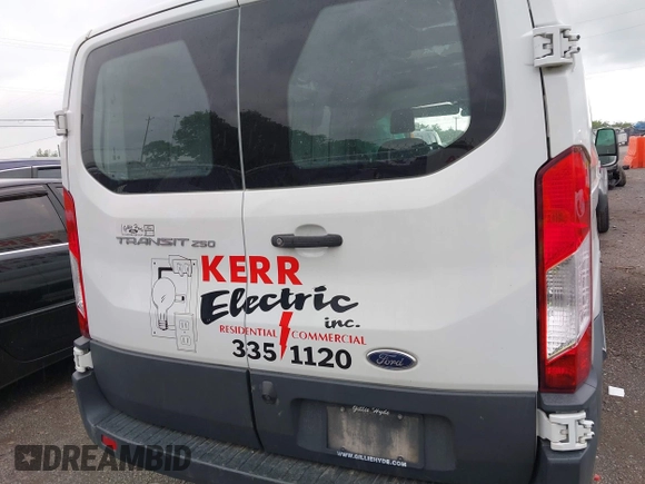 2018 Ford Transit with VIN 1FTYR1ZM2JKA98121, listed as a IAAI auction lot 42189839 with 116,414 mi miles and . Bid and sale history available at DreamBid. Image 16.