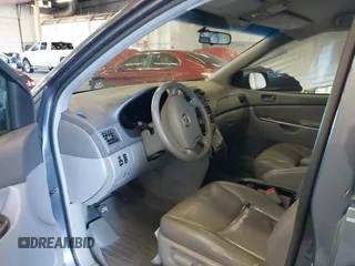 2006 Toyota Sienna CE with VIN 5TDZA23C46S433820, listed as a IAAI auction lot 41248882 with 256,856 mi miles. Bid and sale history available at carsss.com. Image 5.